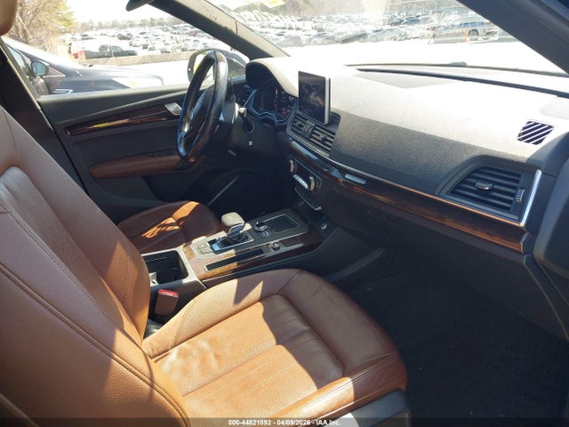 2019 Audi Q5 45 Premium მანქანა იყიდება აუქციონზე, vin: WA1BNAFY2K2122101, აუქციონის ნომერი: 44821892