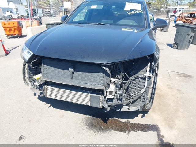 2019 Audi Q5 45 Premium მანქანა იყიდება აუქციონზე, vin: WA1BNAFY2K2122101, აუქციონის ნომერი: 44821892