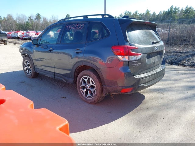 44821900 :رقم المزاد ، JF2SKACC9RH478304 vin ، 2024 Subaru Forester Premium مزاد بيع