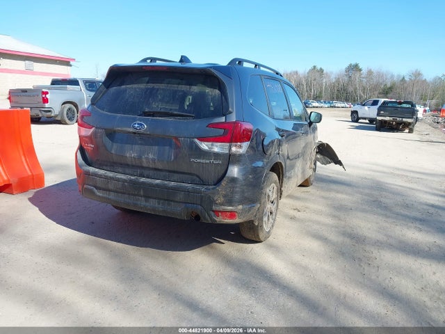 44821900 :رقم المزاد ، JF2SKACC9RH478304 vin ، 2024 Subaru Forester Premium مزاد بيع