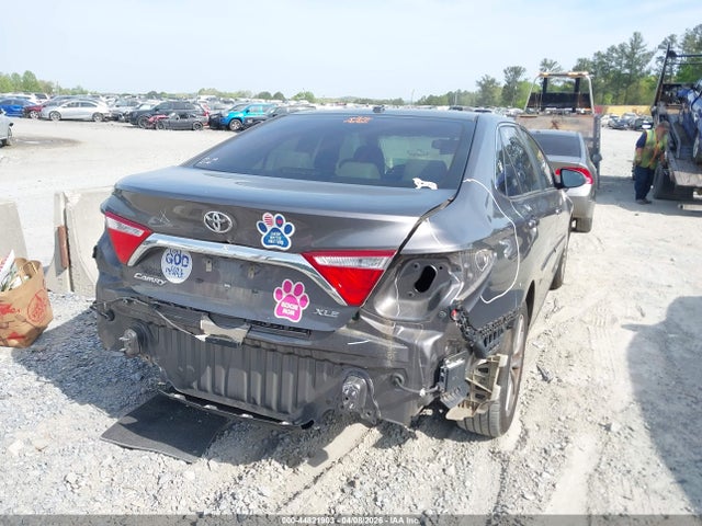Aukcja sprzedaży 2015 Toyota Camry Xle, vin: 4T1BF1FKXFU880465, numer aukcji: 44821903