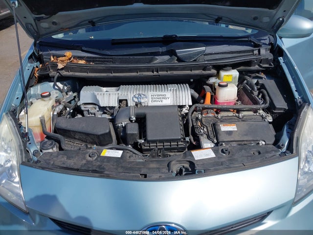 Toyota Prius Two 2015 JTDKN3DU2F2003357 Image 10