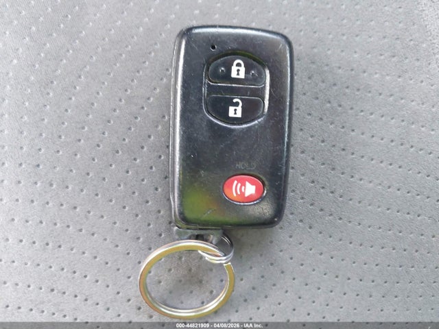 Toyota Prius Two 2015 JTDKN3DU2F2003357 Image 11