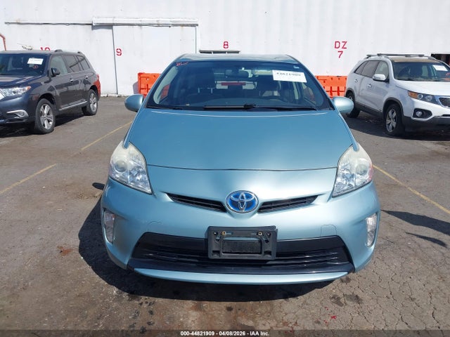 Toyota Prius Two 2015 JTDKN3DU2F2003357 Image 12