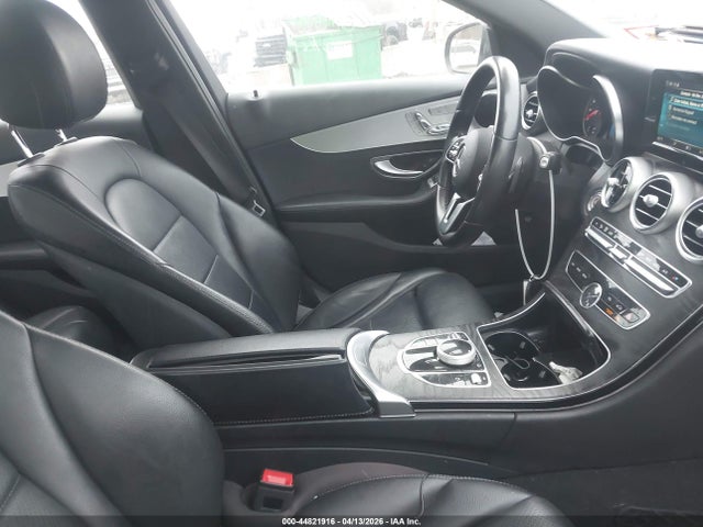 Продажа на аукционе авто 2019 Mercedes-benz C 300 4matic, vin: 55SWF8EB8KU317271, номер лота: 44821916