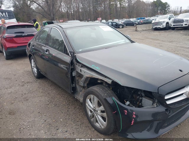 Продажа на аукционе авто 2019 Mercedes-benz C 300 4matic, vin: 55SWF8EB8KU317271, номер лота: 44821916