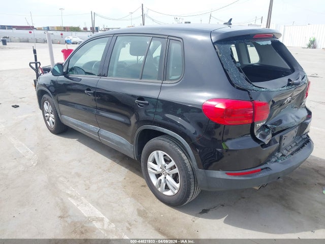 2013 VOLKSWAGEN TIGUAN WVGBV7AX7DW551863 Photo 2
