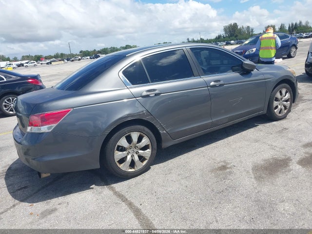 44821937 :رقم المزاد ، 1HGCP26778A014090 vin ، 2008 Honda Accord 2.4 Ex مزاد بيع