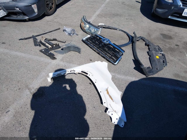5TDZKRFH6GS177324 Toyota Highlander Le V6