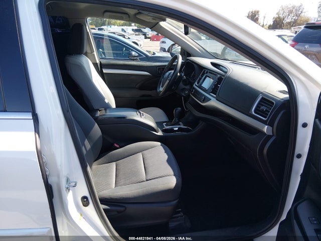 5TDZKRFH6GS177324 Toyota Highlander Le V6