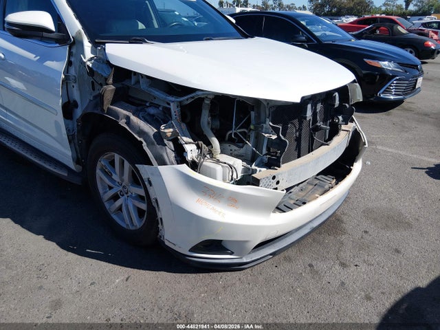5TDZKRFH6GS177324 Toyota Highlander Le V6