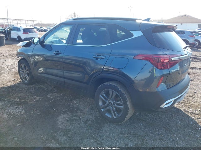 Продаж на аукціоні авто 2023 Kia Seltos S, vin: KNDEUCAA5P7446794, номер лоту: 44821942