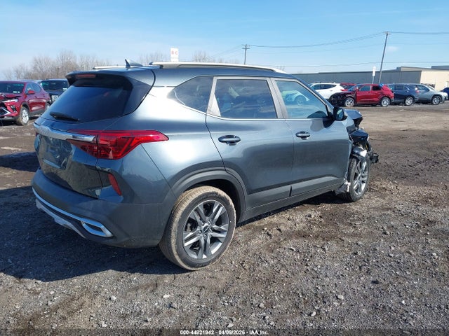 Продаж на аукціоні авто 2023 Kia Seltos S, vin: KNDEUCAA5P7446794, номер лоту: 44821942