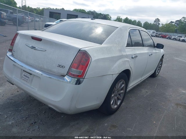 2011 Chrysler 300 Limited მანქანა იყიდება აუქციონზე, vin: 2C3CA5CG2BH529730, აუქციონის ნომერი: 44821967