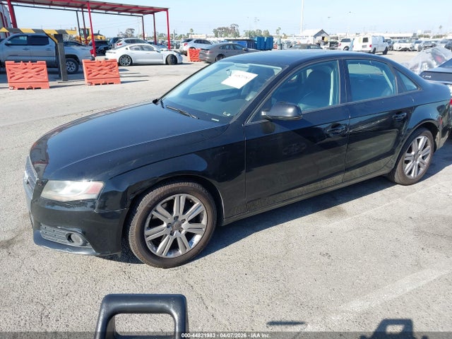 2010 AUDI A4 WAUBFAFL0AN046217 Photo 1