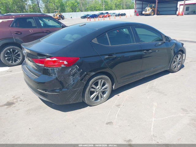 2017 HYUNDAI ELANTRA 5NPD84LF0HH017848 Photo 3