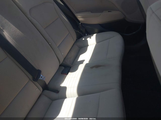 2017 HYUNDAI ELANTRA 5NPD84LF0HH017848 Photo 7