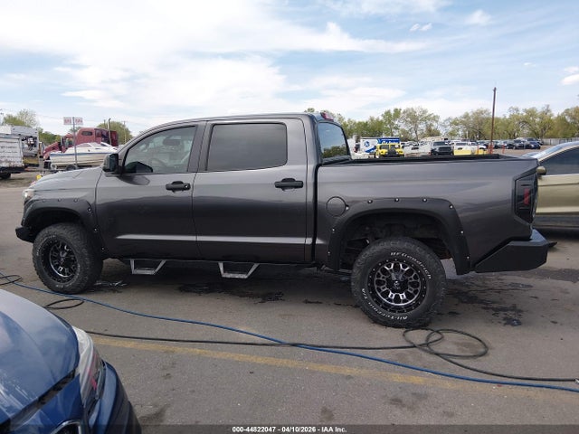 5TFDW5F1XGX556881 Toyota Tundra Crewmax Sr5/trd Pro