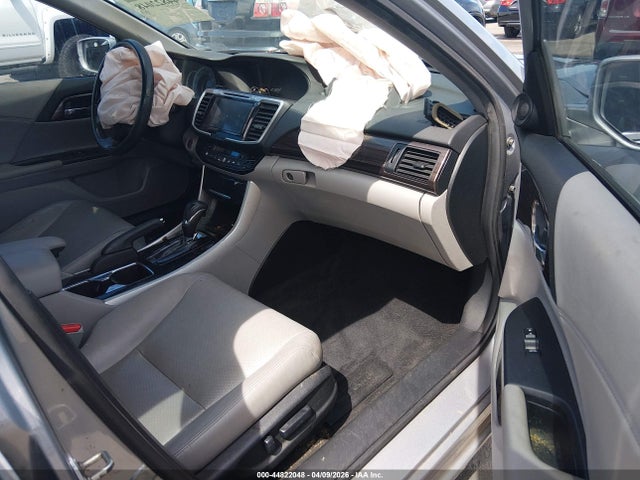 Aukcja sprzedaży 2016 Honda Accord Ex-l, vin: 1HGCR2F82GA151844, numer aukcji: 44822048
