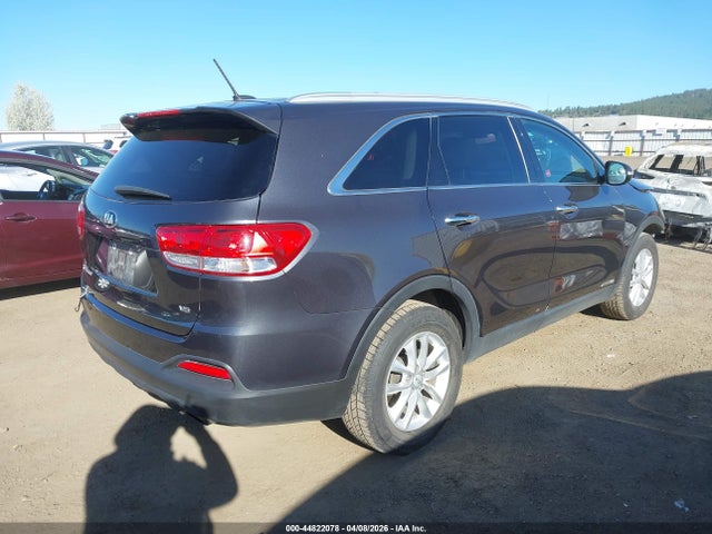 44822078 :رقم المزاد ، 5XYPGDA51HG324883 vin ، 2017 Kia Sorento 3.3l Lx مزاد بيع