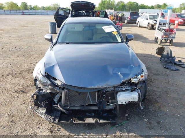 44822085 :رقم المزاد ، JTHBA1D22G5020916 vin ، 2016 Lexus Is 200t مزاد بيع