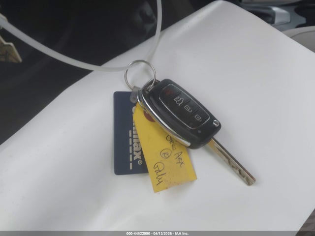 2013 Hyundai Santa Fe Sport მანქანა იყიდება აუქციონზე, vin: 5XYZT3LB0DG095687, აუქციონის ნომერი: 44822090