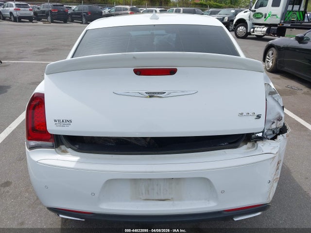 Aukcja sprzedaży 2018 Chrysler 300, vin: 2C3CCABG2JH243833, numer aukcji: 44822095