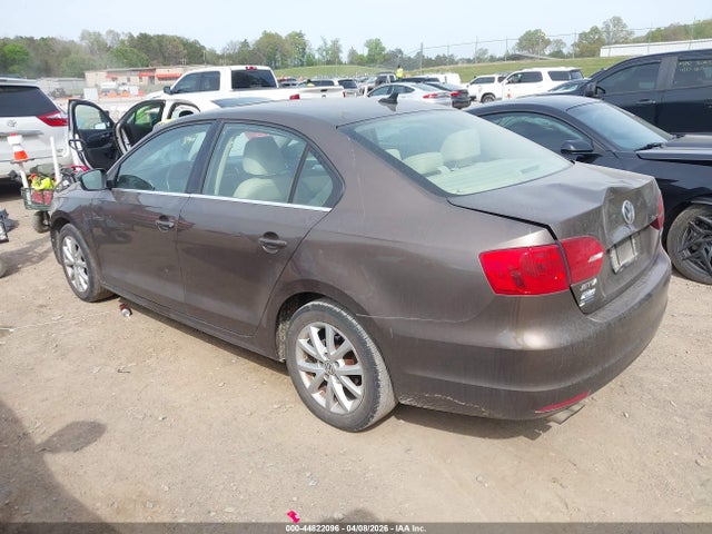2013 Volkswagen Jetta 2.5l Se მანქანა იყიდება აუქციონზე, vin: 3VWDP7AJ1DM446980, აუქციონის ნომერი: 44822096