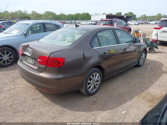 2013 Volkswagen Jetta 2.5l Se მანქანა იყიდება აუქციონზე, vin: 3VWDP7AJ1DM446980, აუქციონის ნომერი: 44822096