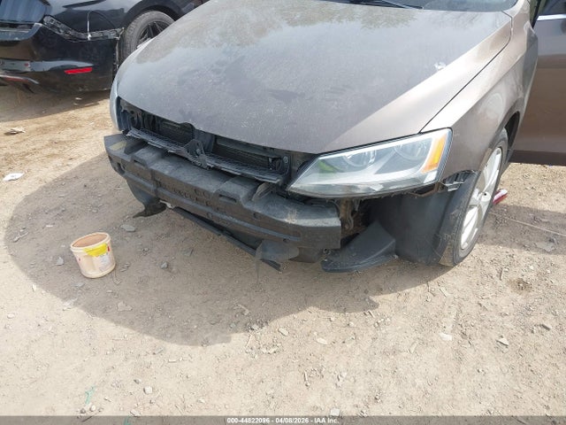 2013 Volkswagen Jetta 2.5l Se მანქანა იყიდება აუქციონზე, vin: 3VWDP7AJ1DM446980, აუქციონის ნომერი: 44822096