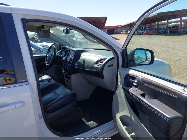Продаж на аукціоні авто 2014 Chrysler Town & Country Touring, vin: 2C4RC1BG9ER270825, номер лоту: 44822102