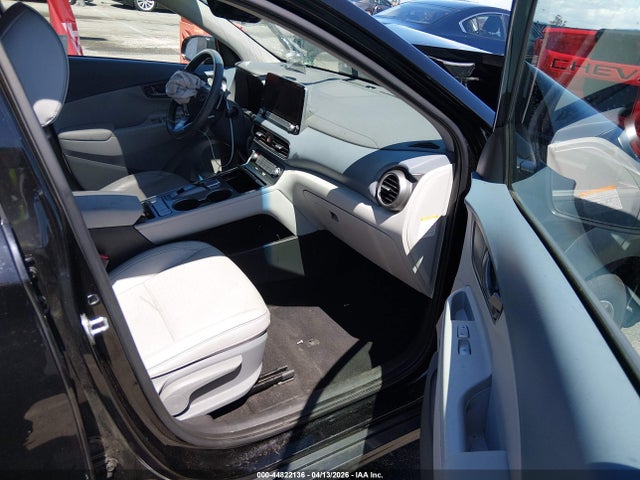 KM8K53AG6MU134786 Hyundai Kona Electric Ultimate
