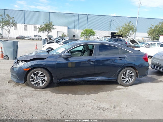 Honda CIVIC EX 2018 2HGFC2F7XJH590210 Image 15