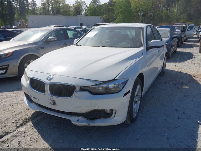 Продажа на аукционе авто 2015 Bmw 320i, vin: WBA3B1G52FNT04180, номер лота: 44822159