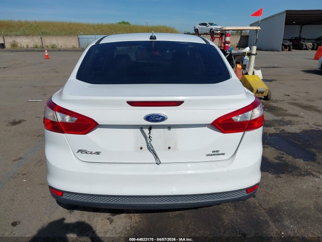 Ford FOCUS SE 2014 1FADP3F28EL225205 Image 17