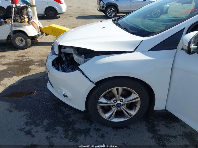 Ford FOCUS SE 2014 1FADP3F28EL225205 Image 6