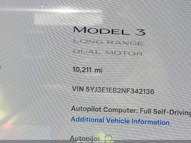 2022 Tesla Model 3 Long Range Dual Motor All-wheel Drive მანქანა იყიდება აუქციონზე, vin: 5YJ3E1EB2NF342136, აუქციონის ნომერი: 44822174