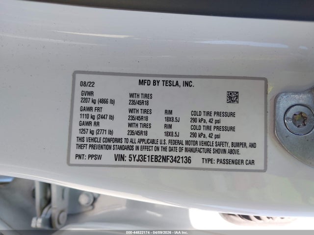 2022 Tesla Model 3 Long Range Dual Motor All-wheel Drive მანქანა იყიდება აუქციონზე, vin: 5YJ3E1EB2NF342136, აუქციონის ნომერი: 44822174