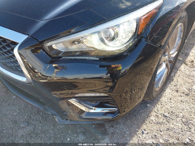 44822184 :رقم المزاد ، JN1EV7AP6JM356915 vin ، 2018 Infiniti Q50 3.0t Luxe مزاد بيع