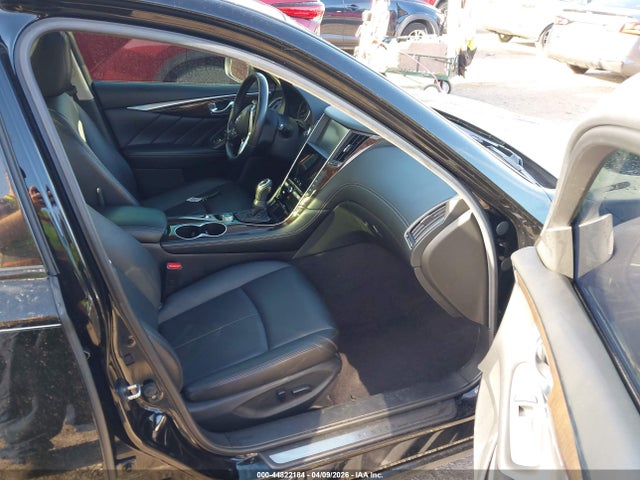44822184 :رقم المزاد ، JN1EV7AP6JM356915 vin ، 2018 Infiniti Q50 3.0t Luxe مزاد بيع