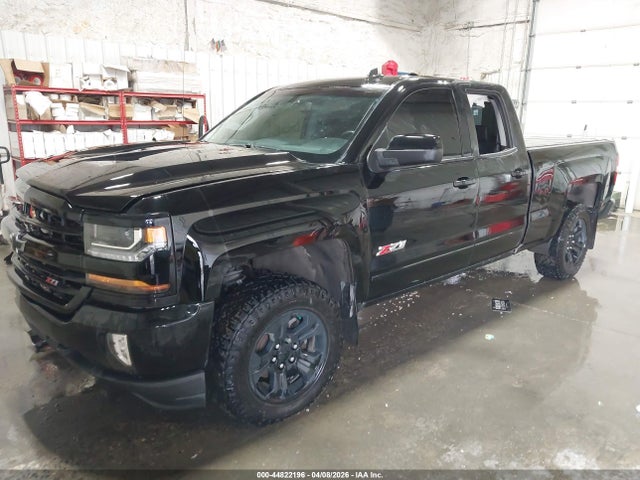 Продаж на аукціоні авто 2017 Chevrolet Silverado 1500 2lt, vin: 1GCVKREC1HZ262270, номер лоту: 44822196