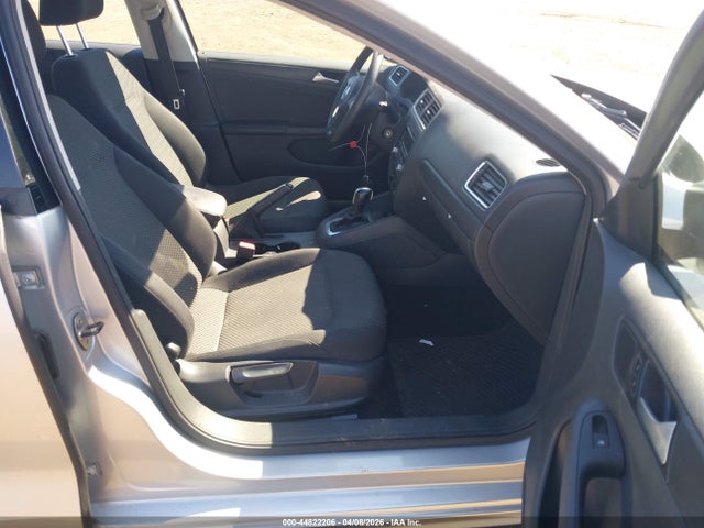 44822206 :رقم المزاد ، 3VW2K7AJ7EM255149 vin ، 2014 Volkswagen Jetta 2.0l S مزاد بيع