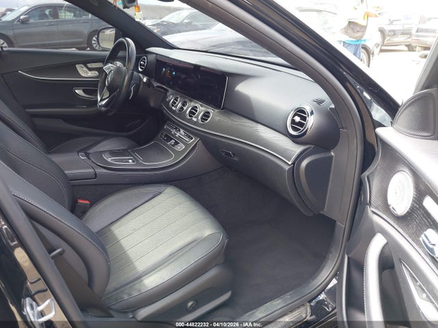 44822232 :رقم المزاد ، W1KZF8DB5MA996871 vin ، 2021 Mercedes-benz E 350 مزاد بيع