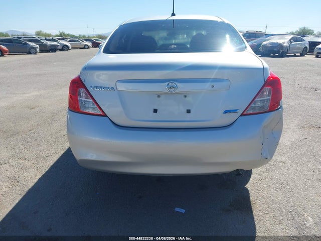 Nissan Versa 1.6 S 2014 3N1CN7AP2EL836859 Image 16