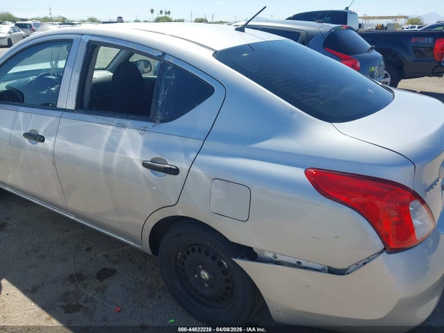 Nissan Versa 1.6 S 2014 3N1CN7AP2EL836859 Image 19