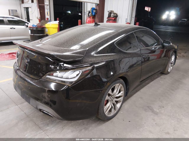 KMHHU6KJ9GU136688 Hyundai Genesis 3.8 Ultimate