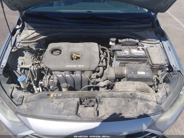 Hyundai ELANTRA SE 2017 5NPD74LF3HH163308 Image 10