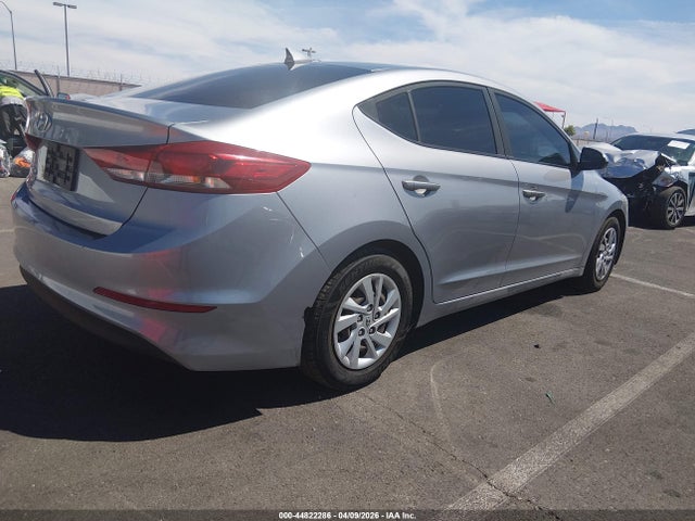 Hyundai ELANTRA SE 2017 5NPD74LF3HH163308 Image 4