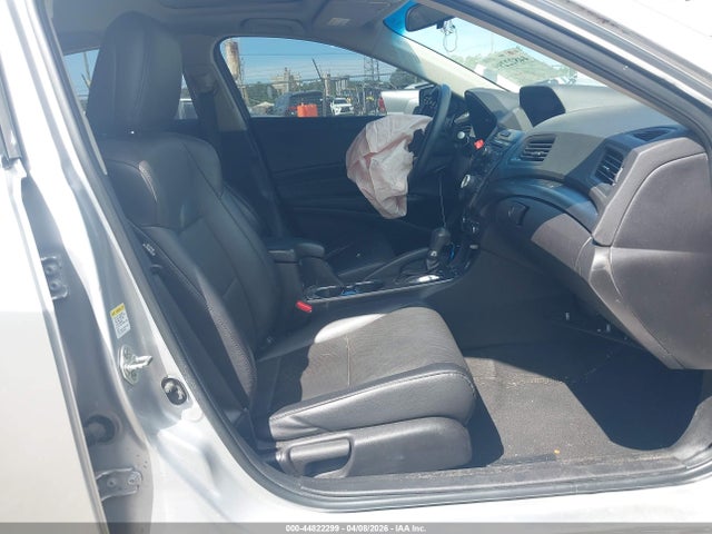 44822299 :رقم المزاد ، 19VDE1F32EE011082 vin ، 2014 Acura Ilx 2.0l مزاد بيع