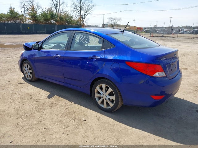 Продажа на аукционе авто 2014 Hyundai Accent Gls, vin: KMHCU4AE3EU757778, номер лота: 44822307